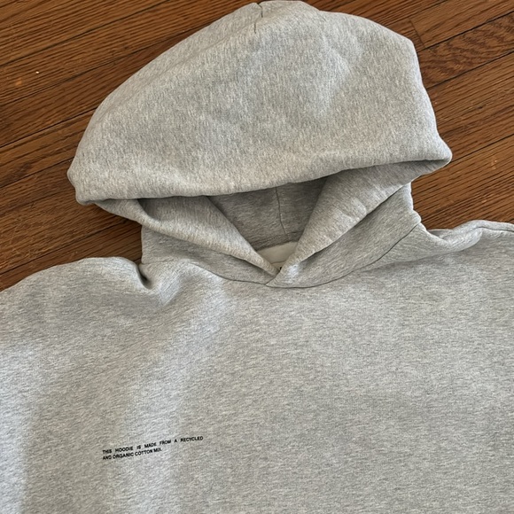 PANGAIA Hoodie. Medium - Picture 5 of 6